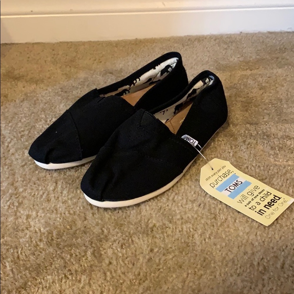 Black Classic Toms 7.5